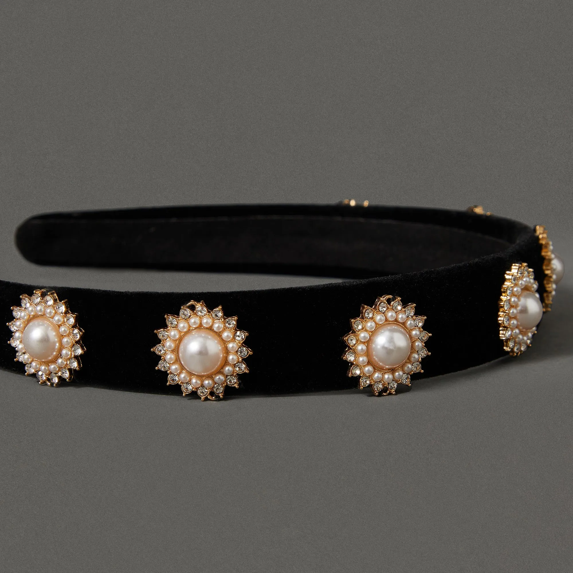 Accessorize London Black Pearl And Gem Badge Alice Hair Band