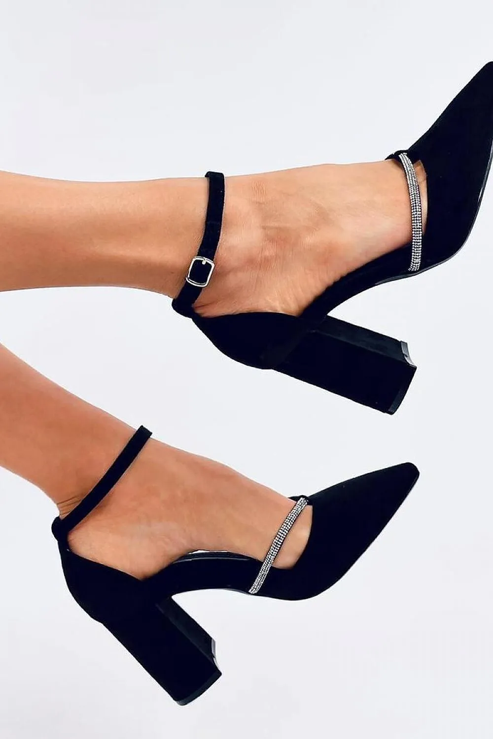 Elegant Sleek Timeless Block Heel Pumps